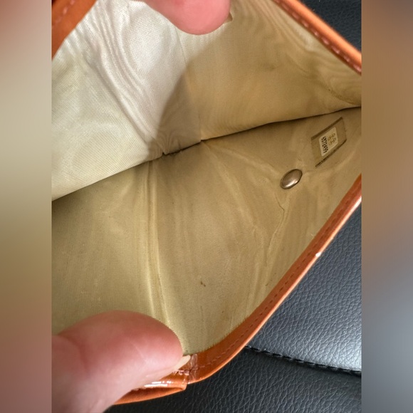 CHANEL RARE ORANGE TRIFOLD ENAMEL WALLET - Picture 7 of 9